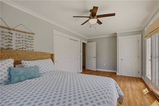 54 Canton Avenue, Portsmouth, RI 02871