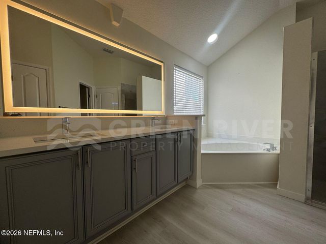 3176 TOWER OAKS Drive, Orange Park, FL 32065