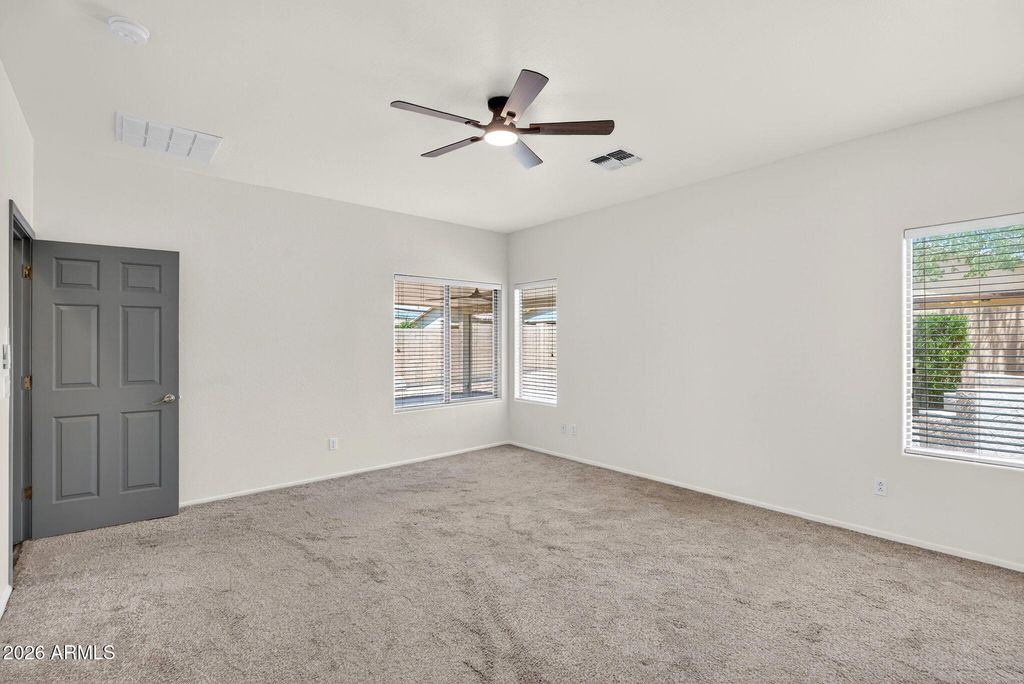 Image 24 of property listing at 266 W SEVEN SEAS Drive, Casa Grande, AZ 85122