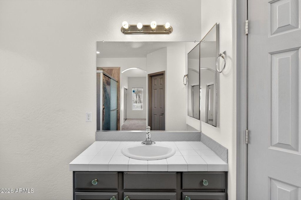 Image 29 of property listing at 266 W SEVEN SEAS Drive, Casa Grande, AZ 85122