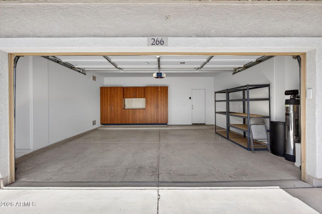 Image 38 of property listing at 266 W SEVEN SEAS Drive, Casa Grande, AZ 85122