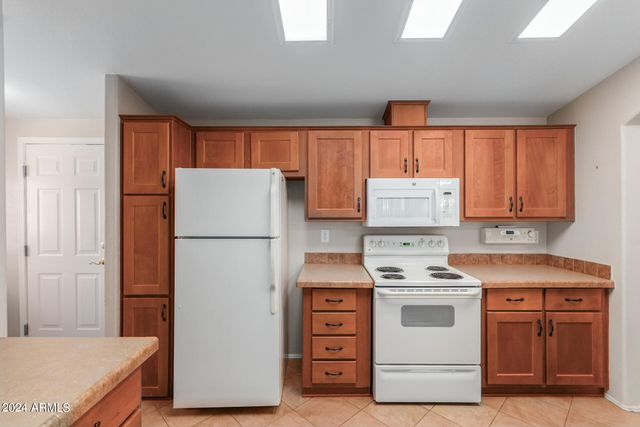 2550 S ELLSWORTH Road 366, Mesa, AZ 85209