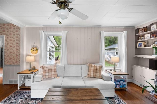 4158 Old Lexington Road, Winston-salem, NC 27107