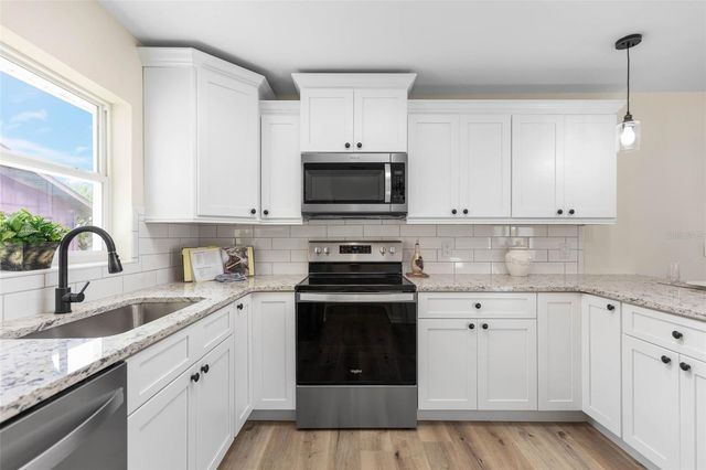 13 CEDARWOOD COURT, Palm Coast, FL 32137