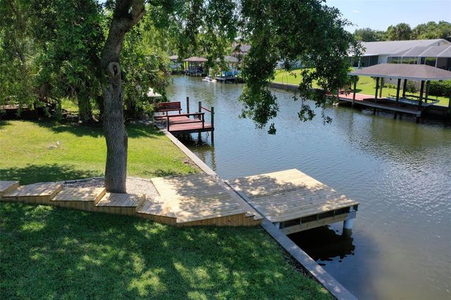 13 CEDARWOOD COURT, Palm Coast, FL 32137