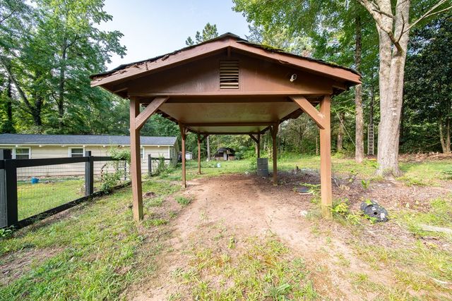 22 Oak Drive, Pine Mountain, GA 31822