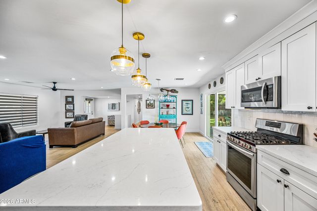 1231 W ORCHID Lane, Phoenix, AZ 85021