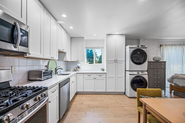 1231 W ORCHID Lane, Phoenix, AZ 85021