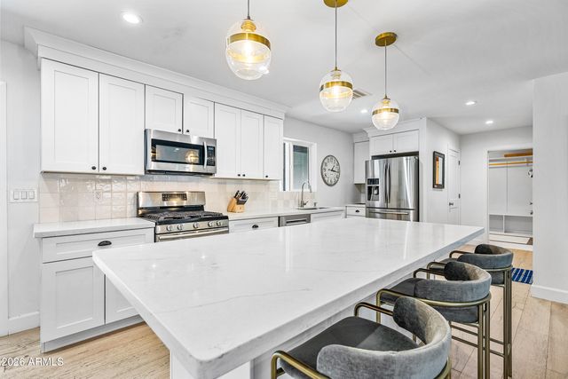 1231 W ORCHID Lane, Phoenix, AZ 85021