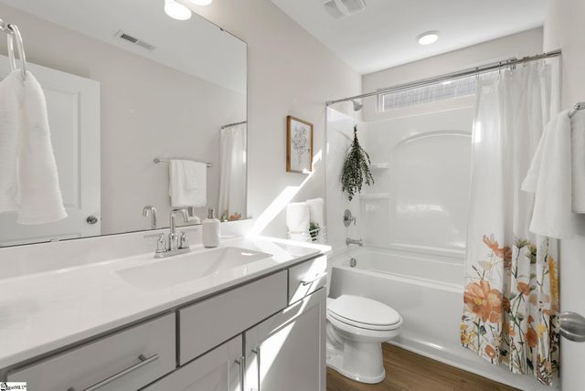 116 Cross Arbor Drive, Simpsonville, SC 29681