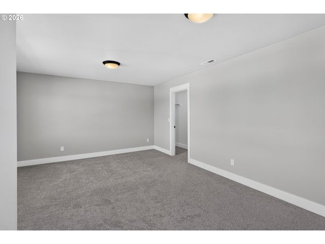 3676 Sw TEGART Ln, Gresham, OR 97080