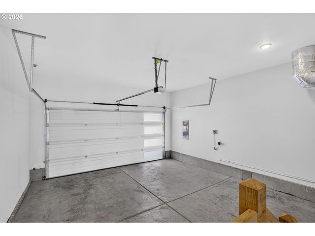 3676 Sw TEGART Ln, Gresham, OR 97080