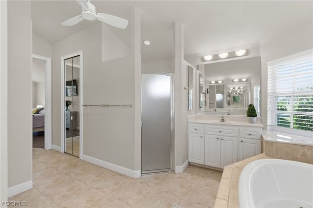 2822 SW 40th ST, Cape Coral, FL 33914