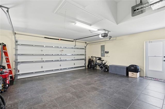 2822 SW 40th ST, Cape Coral, FL 33914