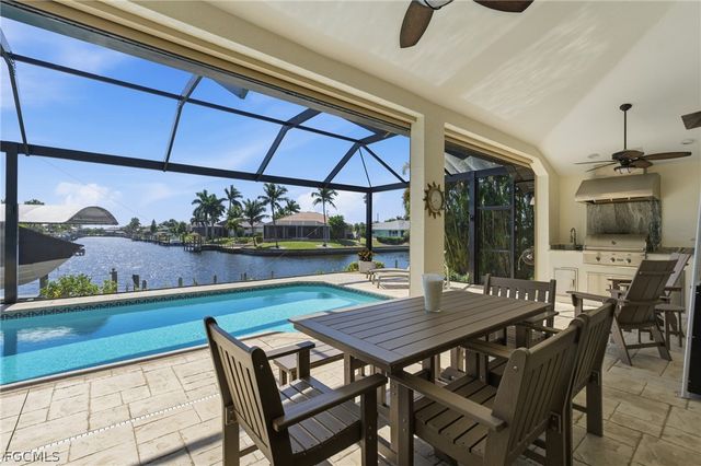 2822 SW 40th ST, Cape Coral, FL 33914