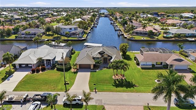 2822 SW 40th ST, Cape Coral, FL 33914