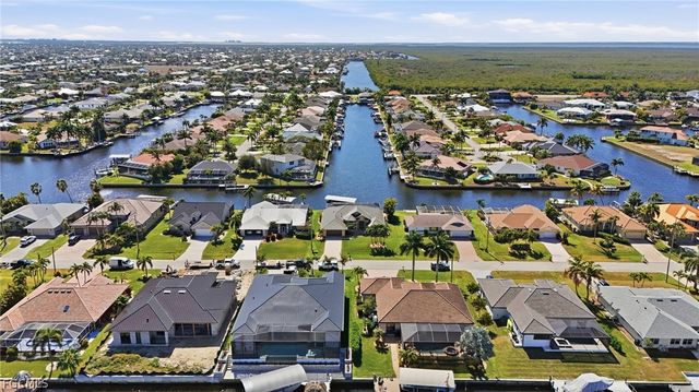 2822 SW 40th ST, Cape Coral, FL 33914