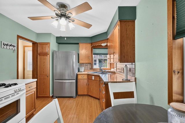 713 Powers Avenue, Madison, WI 53714