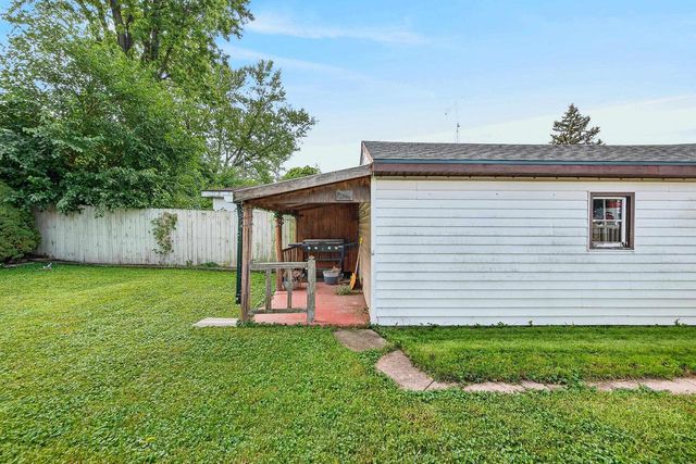 713 Powers Avenue, Madison, WI 53714