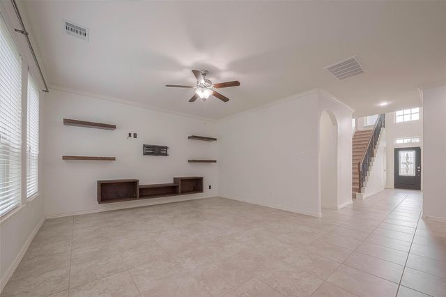 2261 Oak Circle Drive N, Conroe, TX 77301