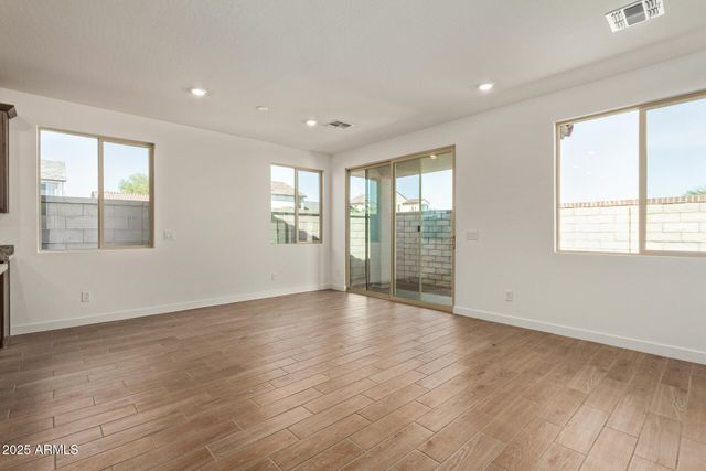 8916 E COVINA Street, Mesa, AZ 85207