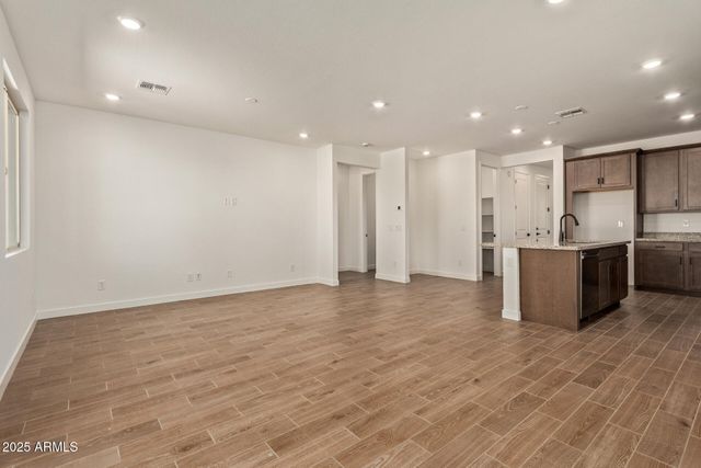 8916 E COVINA Street, Mesa, AZ 85207