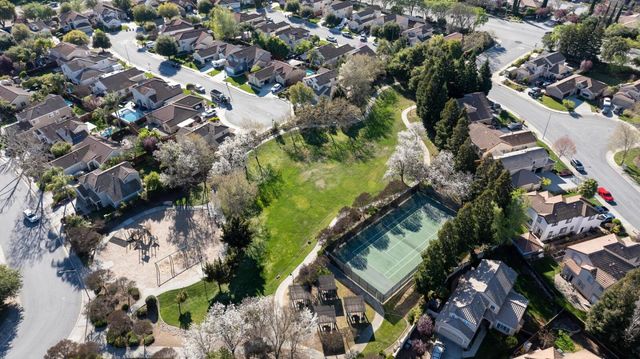 947 Skip Away Court, Morgan Hill, CA 95037