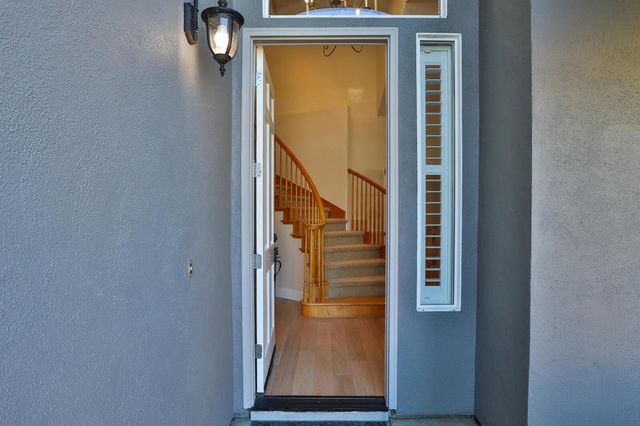 947 Skip Away Court, Morgan Hill, CA 95037