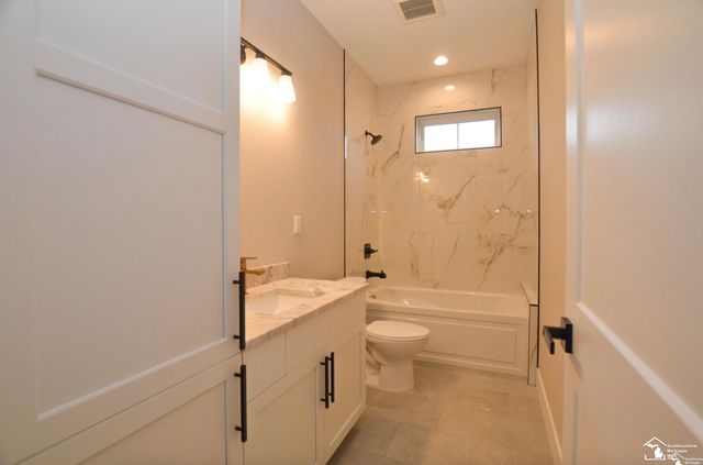 11075 S Custer Road, Monroe, MI 48161