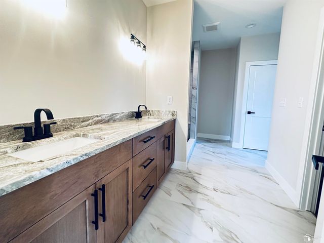 11075 S Custer Road, Monroe, MI 48161