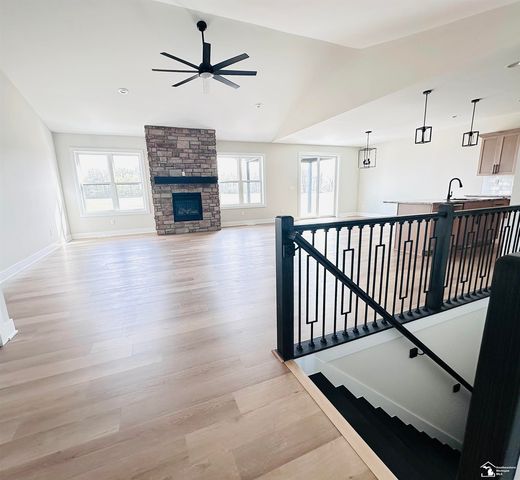 11075 S Custer Road, Monroe, MI 48161