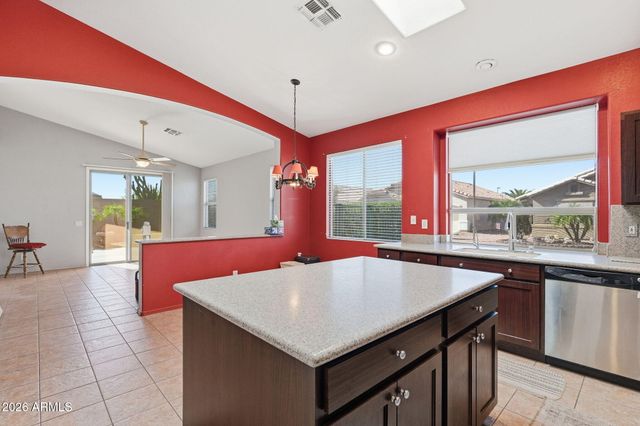 17320 N THORNBERRY Drive, Surprise, AZ 85374