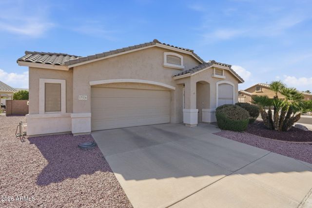 17320 N THORNBERRY Drive, Surprise, AZ 85374