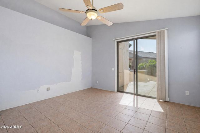 17320 N THORNBERRY Drive, Surprise, AZ 85374