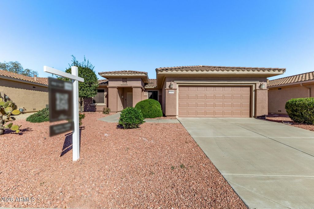 21010 N CIRCLE CLIFFS Drive, Surprise, AZ 85387 — photo 2