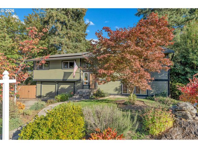 808 Ne 108TH St, Vancouver, WA 98685