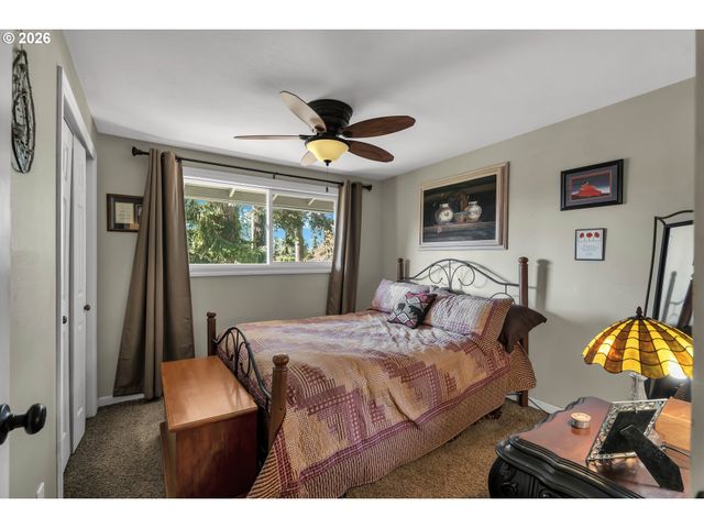 808 Ne 108TH St, Vancouver, WA 98685
