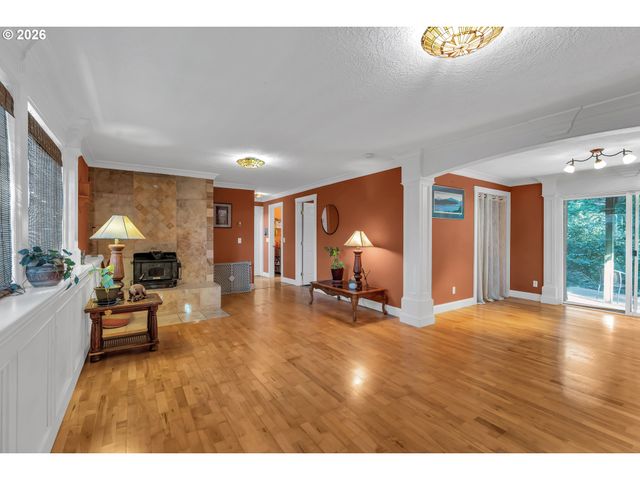 808 Ne 108TH St, Vancouver, WA 98685