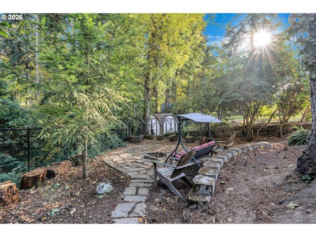 808 Ne 108TH St, Vancouver, WA 98685