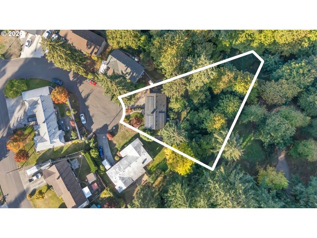 808 Ne 108TH St, Vancouver, WA 98685