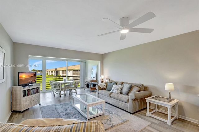 755 Saturn St G202, Jupiter, FL 33477