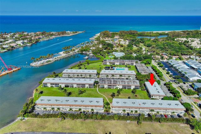 755 Saturn St G202, Jupiter, FL 33477