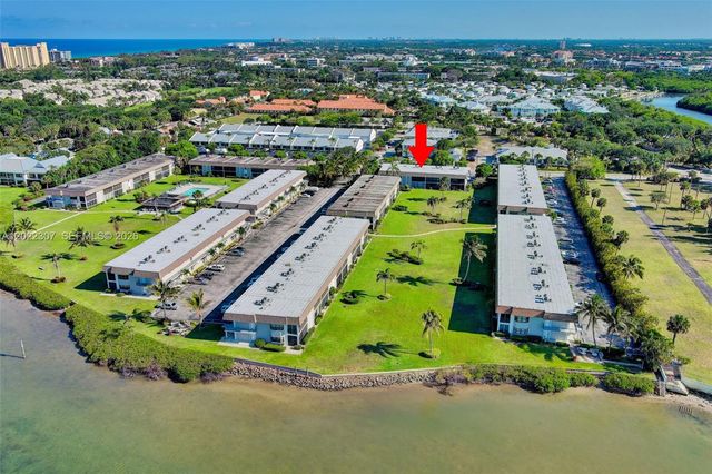 755 Saturn St G202, Jupiter, FL 33477