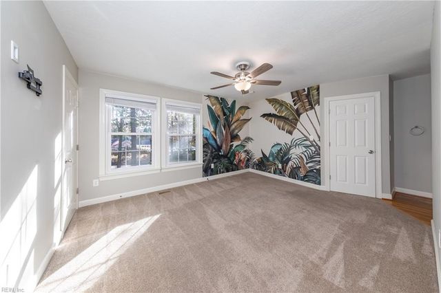 5302 Sloane SQ, Williamsburg, VA 23188