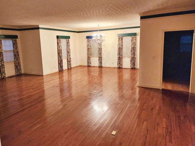 407 Tivoli Trl, Springfield, TN 37172