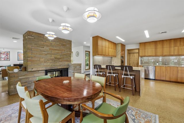 134 37th Street, Des Moines, IA 50312