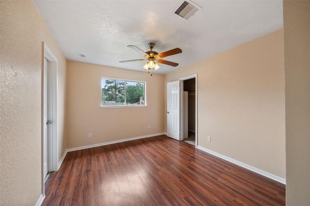 10326 Greencreek Drive, Houston, TX 77070