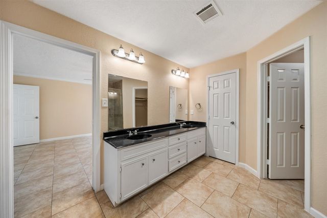 10326 Greencreek Drive, Houston, TX 77070