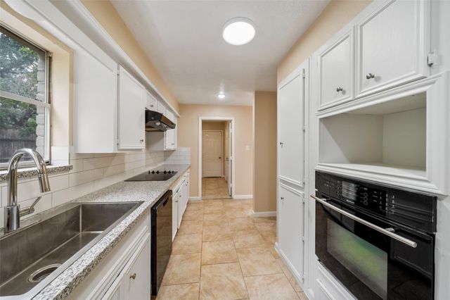 10326 Greencreek Drive, Houston, TX 77070