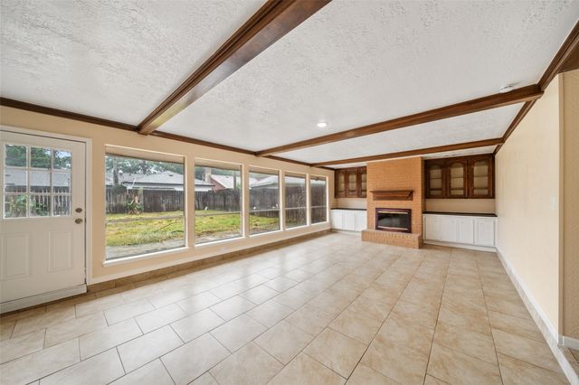 10326 Greencreek Drive, Houston, TX 77070